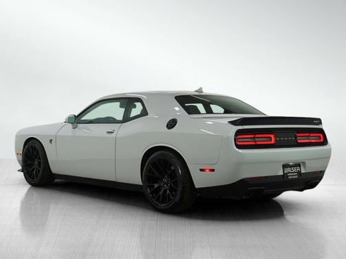 2016 Dodge Challenger SRT Hellcat