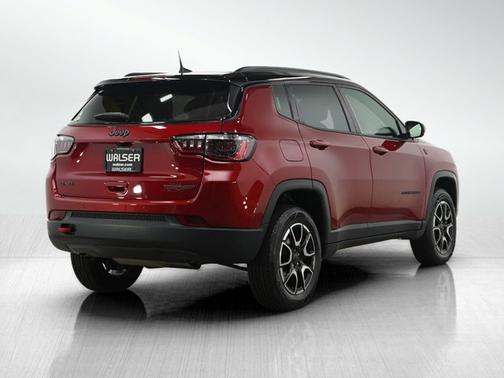 Red Hot Pearlcoat 2025 Jeep Compass Trailhawk