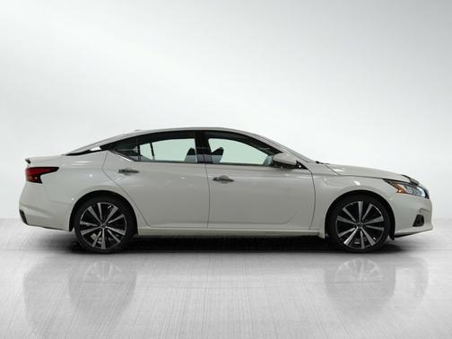 2019 Nissan Altima 2.5 Platinum