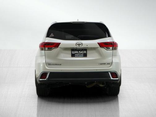 Blizzard Pearl 2019 Toyota Highlander Limited Platinum