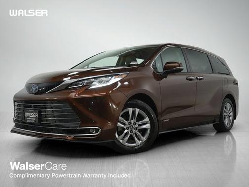 2021 Toyota Sienna Limited 7-Passenger
