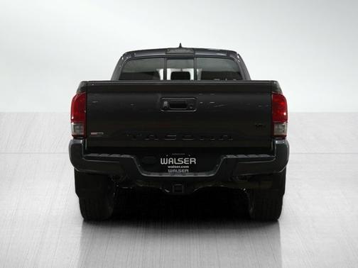 2016 Toyota Tacoma SR5