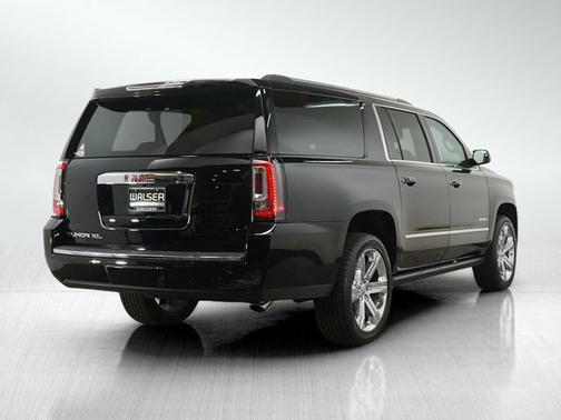 Onyx Black 2019 GMC Yukon XL Denali
