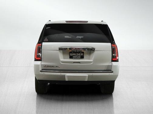White Frost 2019 GMC Yukon XL Denali