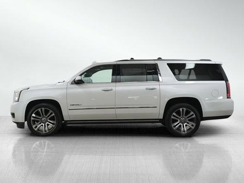 White Frost 2019 GMC Yukon XL Denali