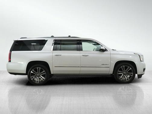 White Frost 2019 GMC Yukon XL Denali