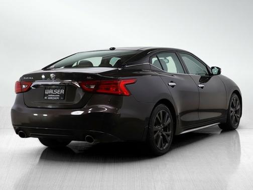 2017 Nissan Maxima SL