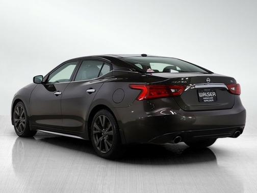 2017 Nissan Maxima SL