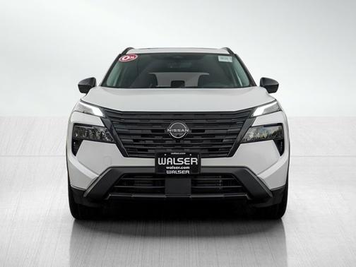 Everest White Pearl Tricoat 2026 Nissan Rogue Dark Armor