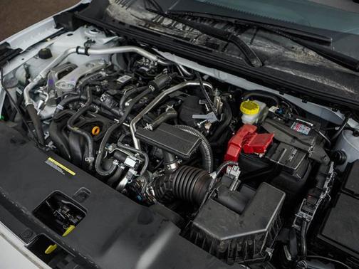 Aspen White Tricoat 2026 Nissan Sentra SR