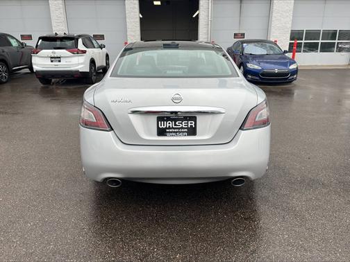 2012 Nissan Maxima 3.5 SV w/Premium Pkg