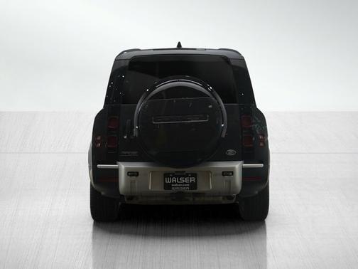 2023 Land Rover Defender First Edition