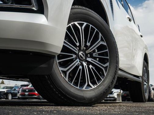 2026 Nissan Armada SL