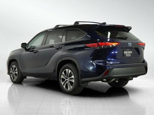 2022 Toyota Highlander Hybrid Hybrid XLE