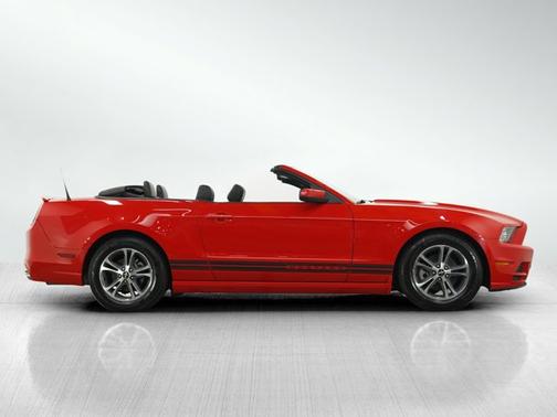 2014 Ford Mustang V6 Premium