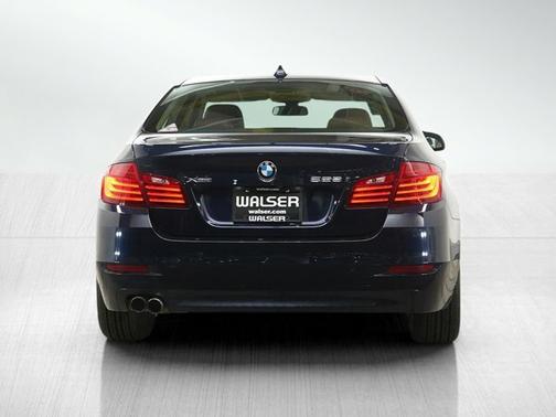 2015 BMW 528 i xDrive