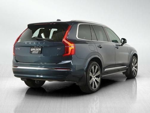 Denim Blue Metallic 2024 Volvo XC90 Ultimate Bright Theme