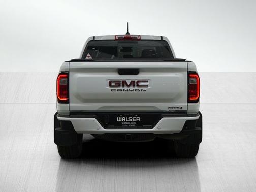 2023 GMC Canyon 4WD AT4