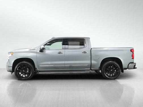Sterling Gray Metallic 2025 Chevrolet Silverado 1500 High Country
