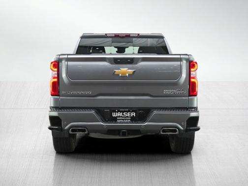 Sterling Gray Metallic 2025 Chevrolet Silverado 1500 High Country