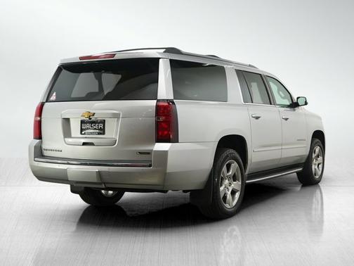 Silver Ice Metallic 2018 Chevrolet Suburban Premier