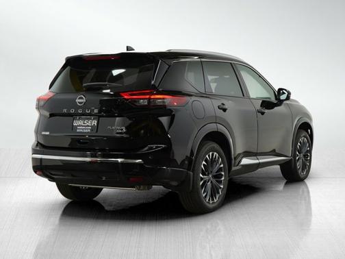 2024 Nissan Rogue Platinum
