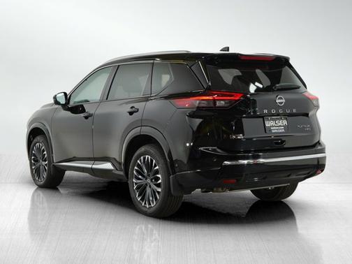2024 Nissan Rogue Platinum