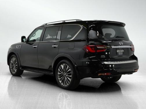 2021 INFINITI QX80 LUXE