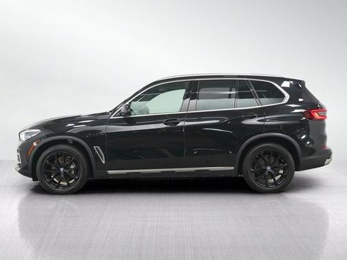Black Sapphire Metallic 2022 BMW X5 xDrive40i
