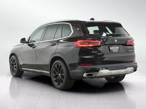 Black Sapphire Metallic 2022 BMW X5 xDrive40i