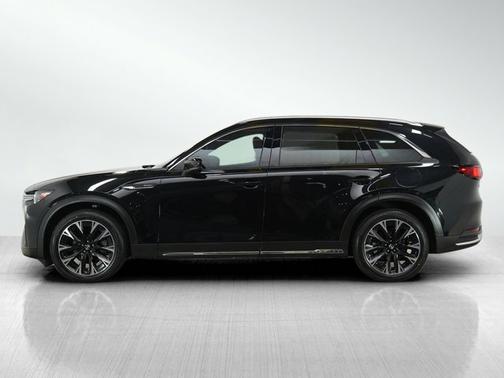2024 Mazda CX-90 PHEV Premium Plus