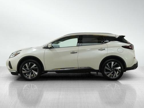 2022 Nissan Murano SL