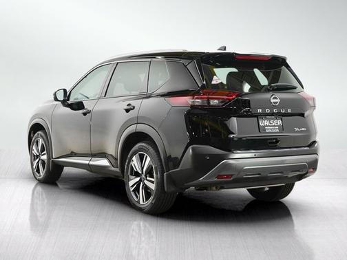 Super Black 2023 Nissan Rogue SL