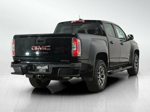 2022 GMC Canyon 4WD AT4 w/Cloth