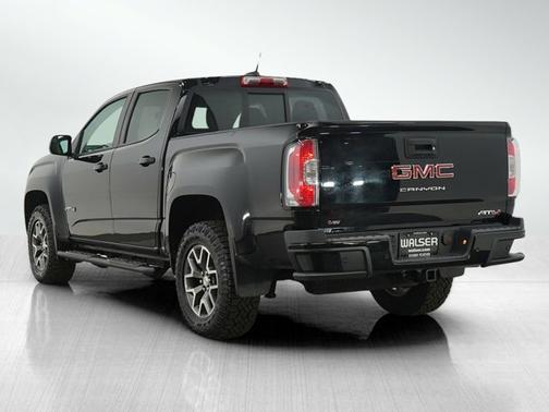 2022 GMC Canyon 4WD AT4 w/Cloth