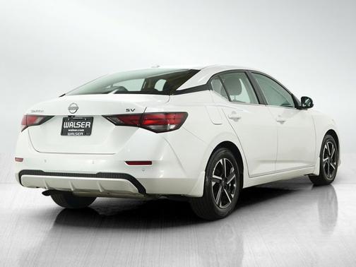 Aspen White Tricoat 2024 Nissan Sentra SV