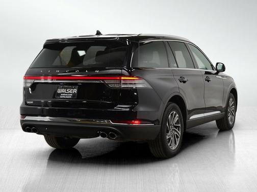 2023 Lincoln Aviator Standard