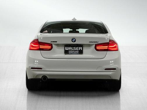 2018 BMW 320 i xDrive