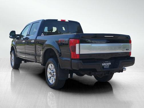 Black 2018 Ford F-250 Platinum
