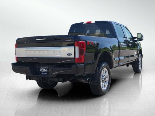 Black 2018 Ford F-250 Platinum