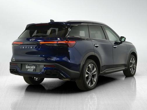 2024 INFINITI QX60 LUXE