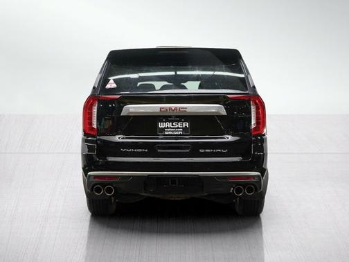 Black 2021 GMC Yukon XL Denali