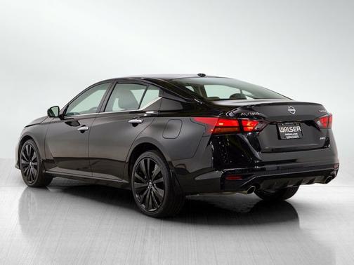 2021 Nissan Altima 2.5 Platinum