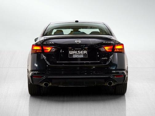 2021 Nissan Altima 2.5 Platinum