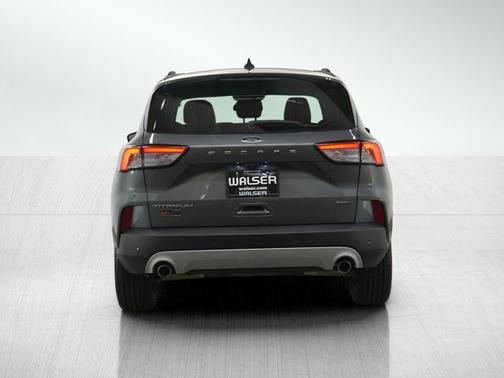 2021 Ford Escape Titanium Hybrid