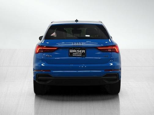 2023 Audi Q3 S line Premium