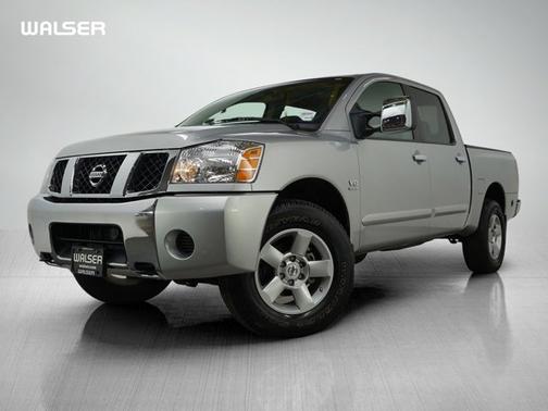 2004 Nissan Titan SE