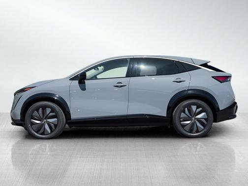 2025 Nissan ARIYA ENGAGE