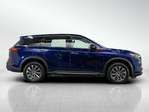 2023 INFINITI QX60 PURE