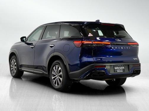 2023 INFINITI QX60 PURE
